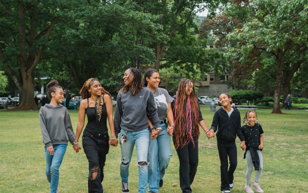 Now accepting applications for the Youth Healing Project – apply by July 21!